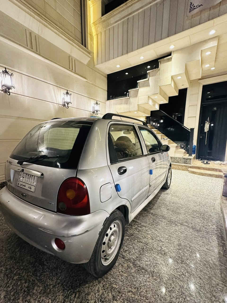 بغداد
سلام عليكم كيو كيو موديل 2011  
السعر 28بيهه مجال بصيط 
كير اوتماتيك خير من •اللّـہ̣̥ السياره جديده   مابيهه صبغ ولا ضربه بلاديه تخم تاير صدر جديد السياره ما يحتاج اسولف عليهه 
 كير مكينه خير من •اللّـہ̣̥  
بغداد قرب كراج المشتل  خاص ما اجاوب الشراي يتصل  ويدلل❤️
 
  ***********
