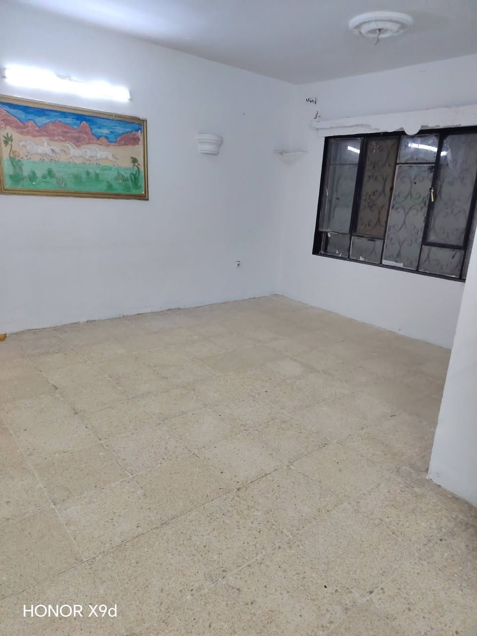 بيت الايجار حي الاخاء قرب الكنيسة غرفتين نوم وهول واستقبال مطبخ وصحيات       ***********واتساب./***********
