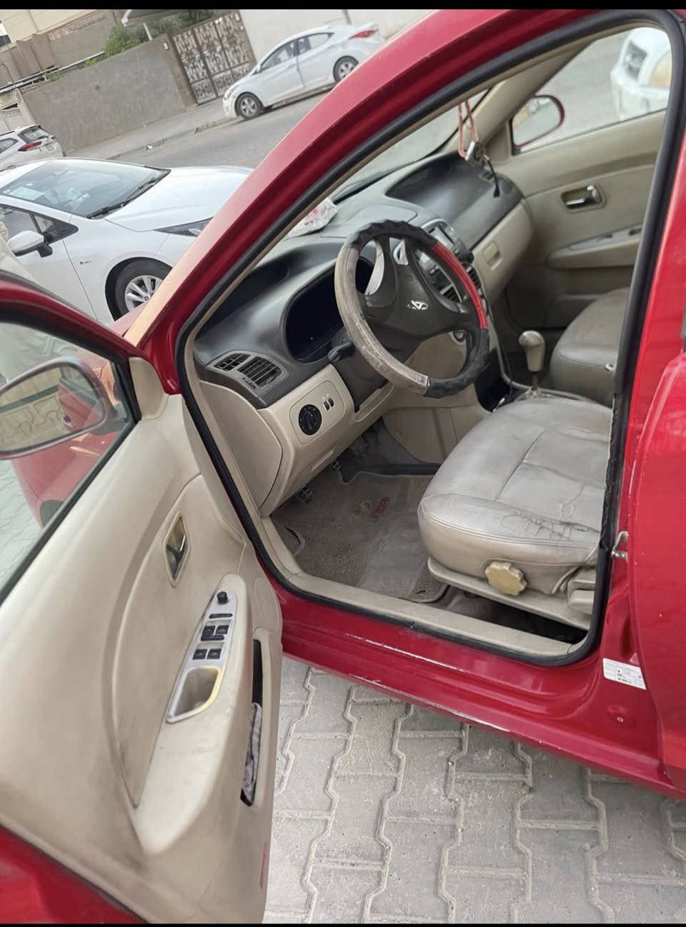 السلام عليكم سيارة شيري فلاوين 2013 رقم انلكيزي سنويه لحد 2029 سياره كامله تبريد شغال كهربائيات شغاله مكاني نجف رقم الهاتف *********** السعر 37وبيه مجال
