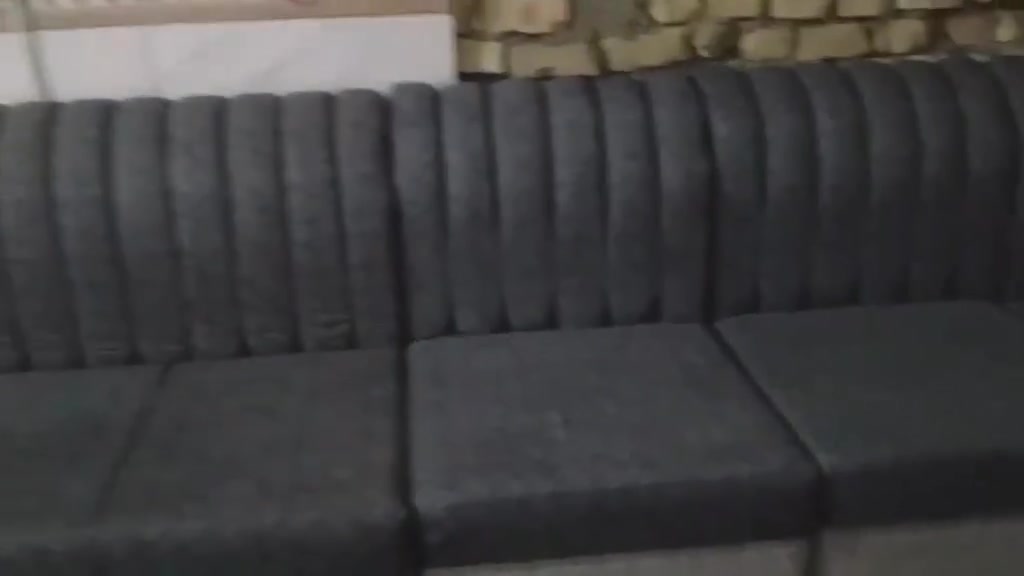 ديوان ١٣ مقعد اخو جديد احطاطه للبيع مكلفه


**إذا كنت صاحب هذا الإعلان وتريد حذفه لأي سبب، رجاءا أرسل رسالة إلى الدعم الفني**