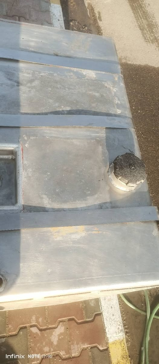 سلام عليكم تانكي كاز مال سنكل امامي بلادي ستيل 550 لتر للبيع ***********
***********
