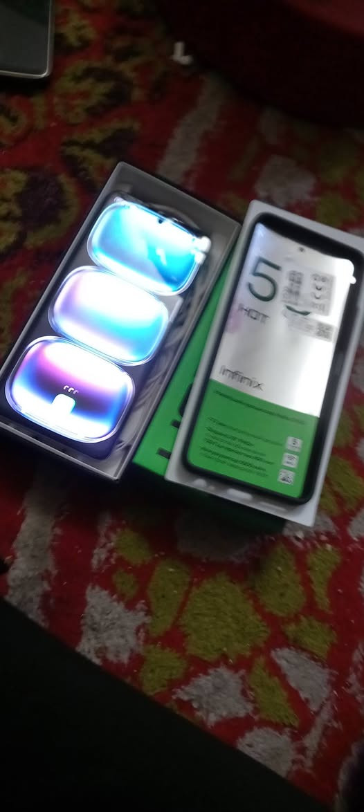 نفلنكس هوت 50 
سلام عليكم جهاز جديد جديد كامل ملحقاته وكارتونه 
الذكره ٢٥٦
وتفاصيل بصوره
عنوان سليمانيه
السعر 150


**إذا كنت صاحب هذا الإعلان وتريد حذفه لأي سبب، رجاءا أرسل رسالة إلى الدعم الفني**