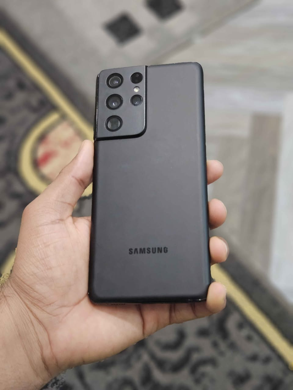 موبايل كلكسي اس 21 الترا 5G  رق اوسط دبل شريحه عربي ذاكرته 256 والعشوائيه 24 يدعم الشحن 45W واط وشحن لاسلكي  ملحقات فقط شاحنه 120W
نظيف كلش ومكفول من كلشي فقط مبدل باب الخلفي 
 مكاني نجف رقمي ***********
 سعره 375 الف النجف, العراق
