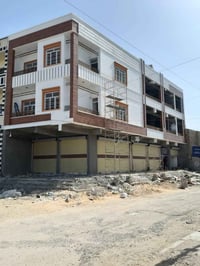 تطعيم واجهات وطلس نثر تصفير حمامات عنواني بغداد 07830827383