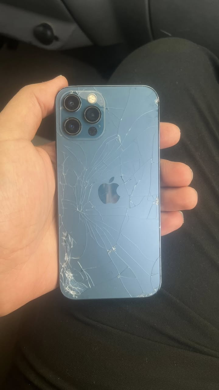 ايفون 12 برو مبدل شاشه وبطاريه 100‎%‎ والفيس ايدي متوقف ذاكره 128 للبيع قيم بالي يرضي الله مكانه بغداد الشعب


**إذا كنت صاحب هذا الإعلان وتريد حذفه لأي سبب، رجاءا أرسل رسالة إلى الدعم الفني**