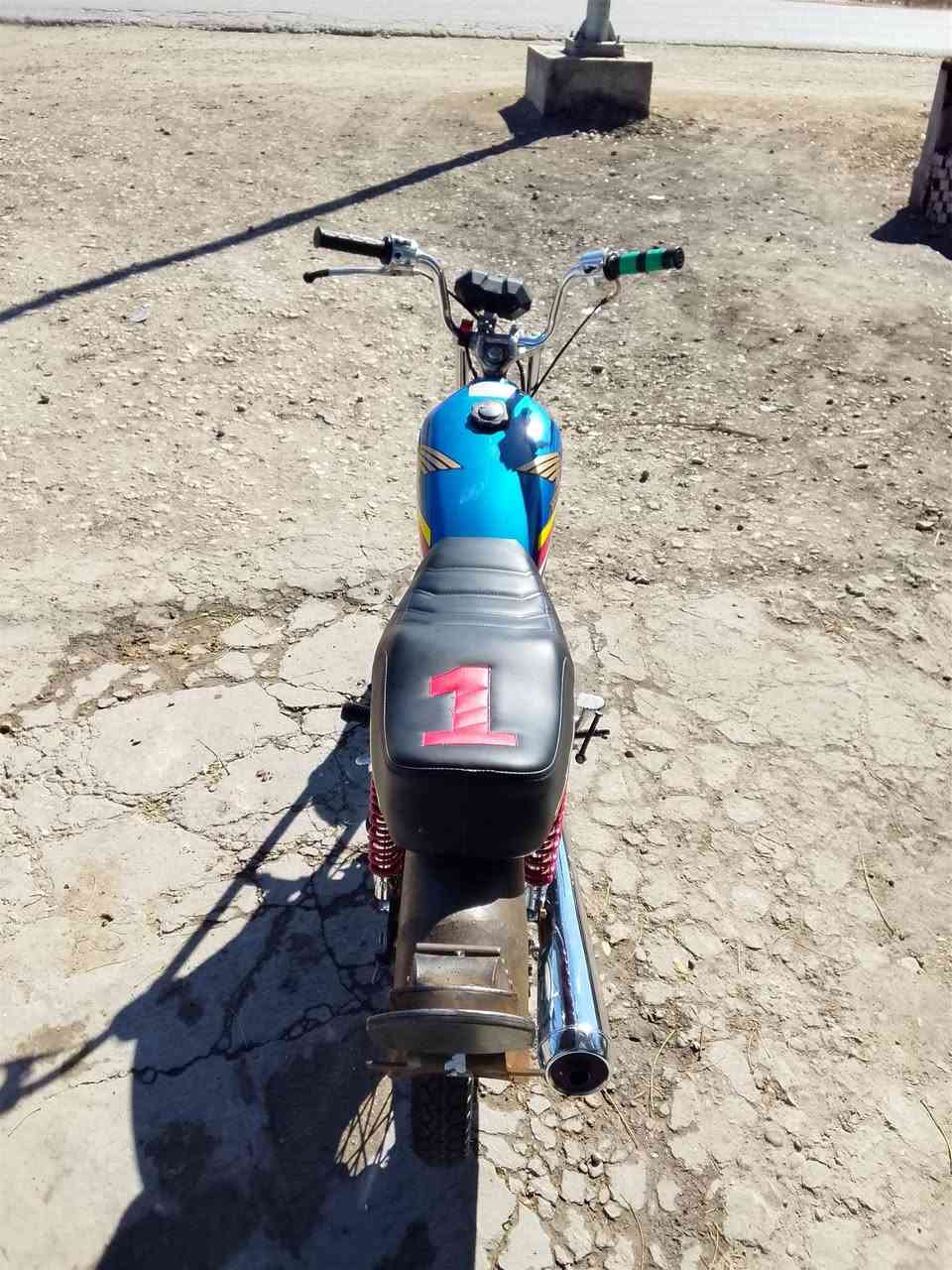 السلام عليكم  دراجه البيع مكفوله موديل 15تعمير 25السعر خاص هاذه رقمي ***********
