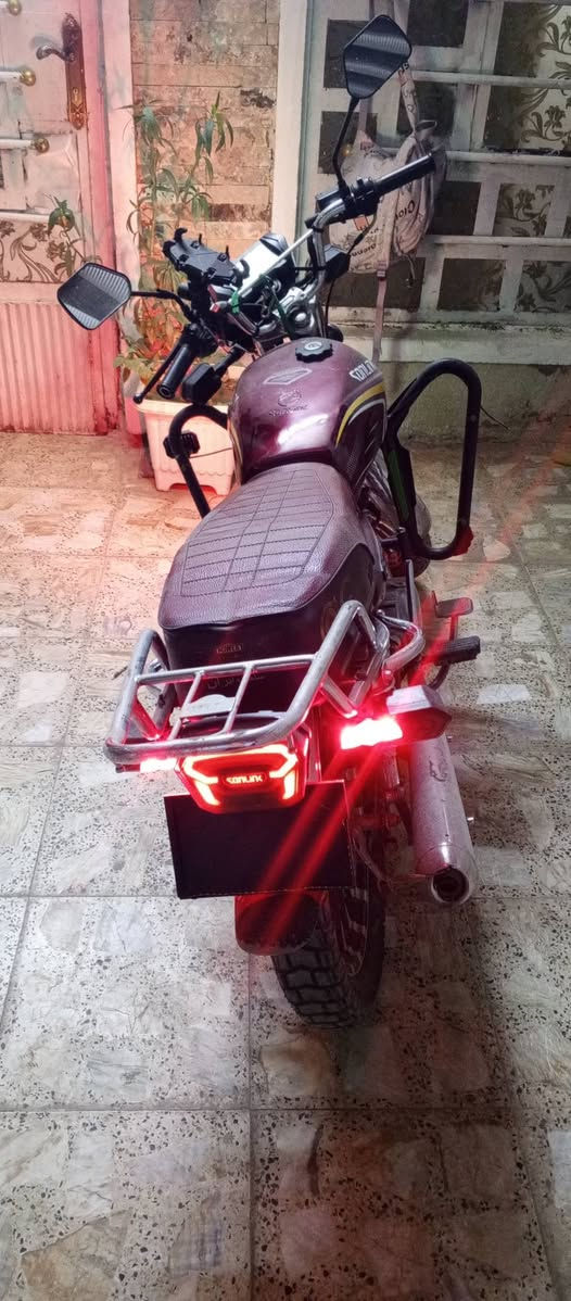 سلام عليكم ايراني سونك 24 عل 25 دراجه كفاله عامه مكينه 150 مكاني بغداد حسينيه راشديه سعرهه 800 وبيهه مجال قليل ممتواجد عل فيس ***********
