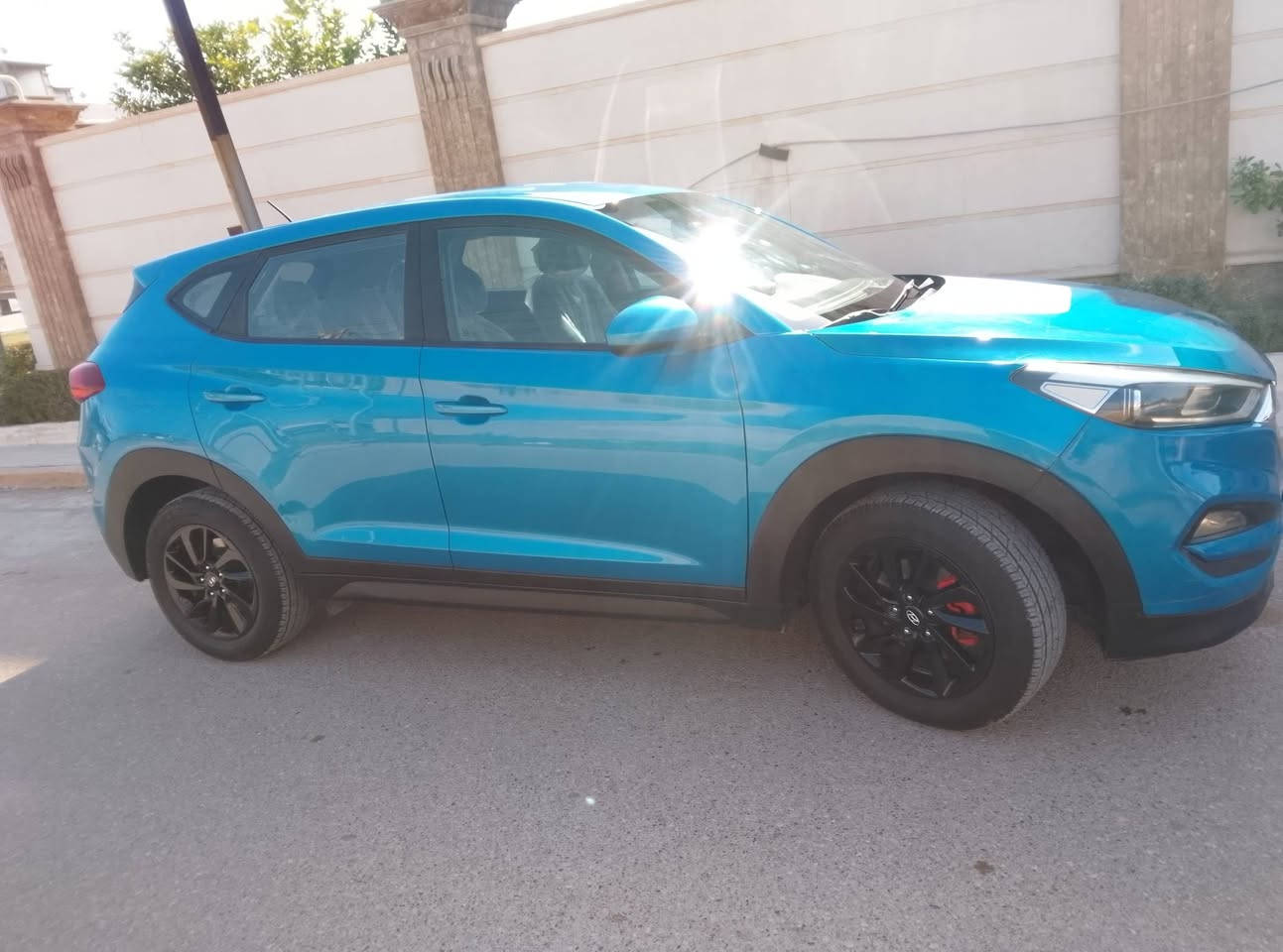 السلام عليكم توسانة موديل 2018وارد أمريكي محرك 2000  ماشية 100حادثهة بنيد ودعامية مواصفات السيارة كامره دواره تحكم ستيرن جهتين سعر السيارة 142مكاني بغداد البلديات رقم ***********
