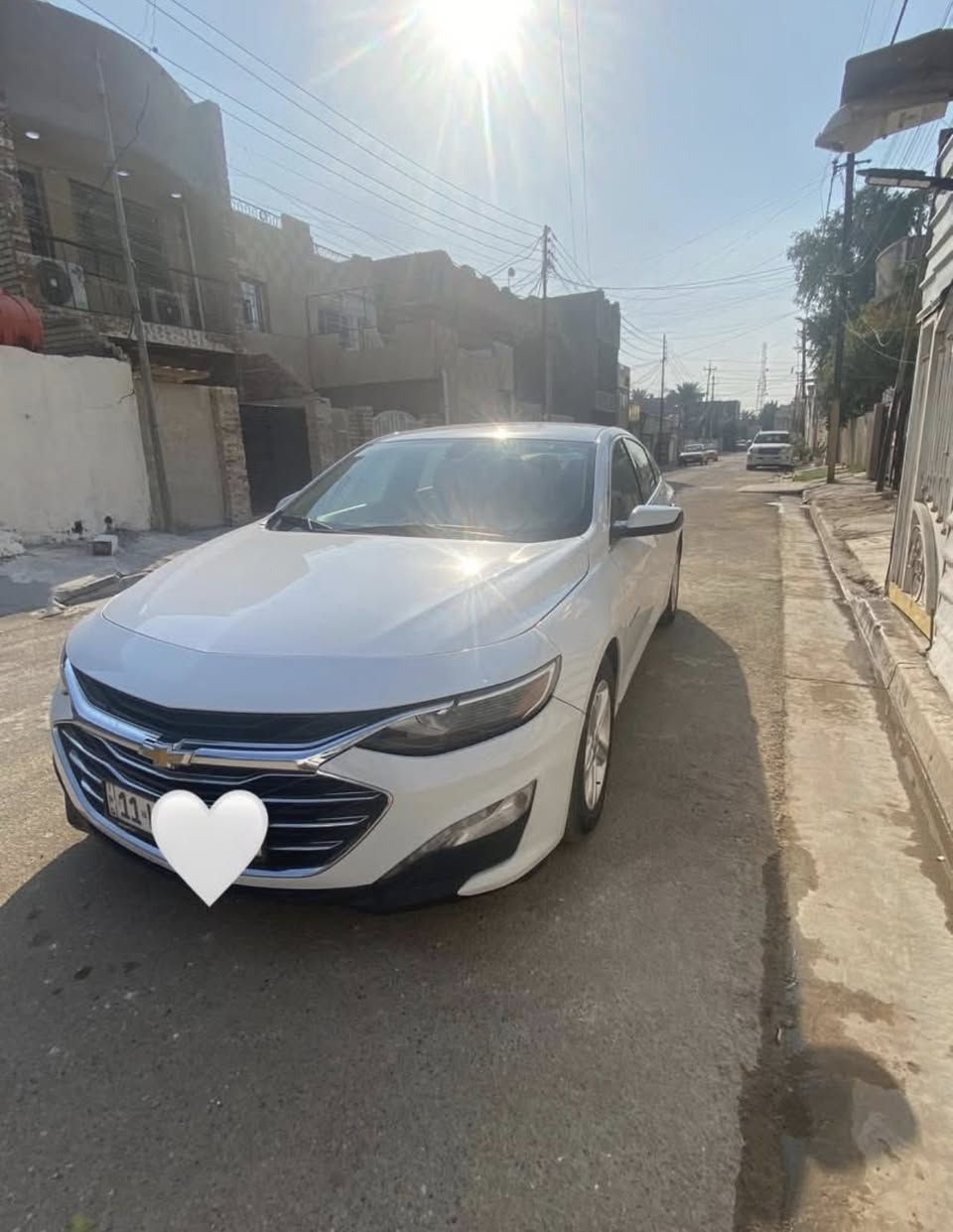 السلام عليكم اخوان السياره للبيع
ماليبو 2022  LT
السياره وارد امريكي وحادثها بس قطعتين

مواصفاتها :

1-تدفئه تبريد 
2-كشنات شامواه بغلفه جلد
3-تدفئه مقاعد
4-لدات 
4: حساس لدات 
5-جنطه كهرباء 
6-تشغيل عن بعد
7-بصمه
9-كامره خلفيه
10- شاشه تدعم نظام كاربلاي 
11- رادارات
12- بانزين 
13- تبريد خلفي 
14- حجم المحرك 1.5T
معروفه مواصفات ل LT
السياره 4 سلندر توين تيربو 

السياره نظيفه وحلوه ورزنه 

160 وبيها مجال
اتصلو على الرقم ***********
