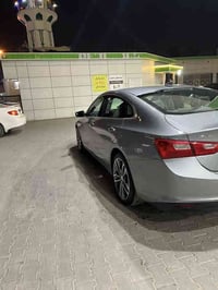 ماليبو 23 Lt  رقم بصره معوقين  حادثه البنيد وراجع مثله بدون يرباك  موص...