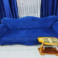 كنب • صالون