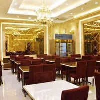 زيارة الإمام الرضا • قم ومشهد • باص VIP