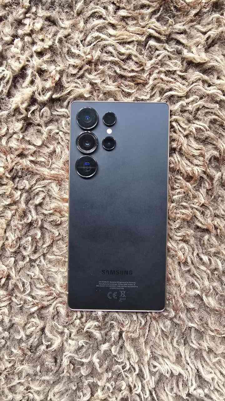 سامسونك  S 25 Ultra  ذاكرة 256 ، نضيف جدا  ، بدون كارتونة ، السعر مليون وميت الف دينار  1100000 ، العنوان بغداد _ ابو غريب
سامسونك  S 25 Ultra  ذاكرة 256 ، نضيف جدا  ، بدون كارتونة ، السعر مليون وميت الف دينار  1100000 ، العنوان بغداد _ ابو غريب
***********
