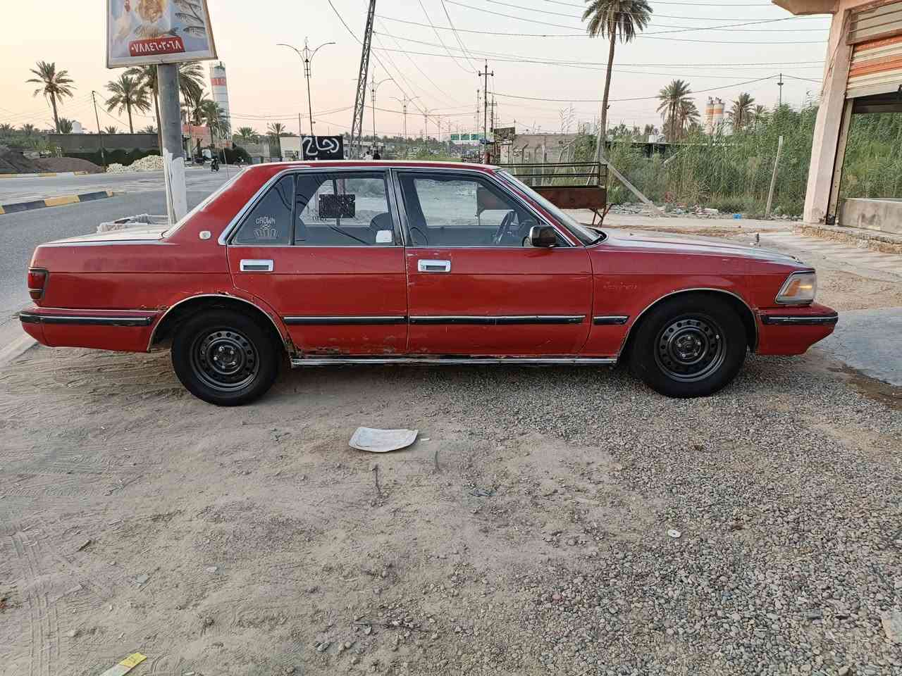 سلام عليكم سوبر سيدان 90 ايسر بلاد كفاله ضربه وصبغ ونقل جثه محرك 2500بطه كير أوتو سياره على وضعها مامعمره بيها خياسات السياره رقم بغداد انگليزي باسمي سنويه ل 31 وهزه ل27  مكان السياره كربلاء السعر 45 وبيها مجال بيع فقط بدون مراوس ***********
