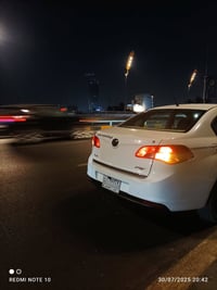 ٢٠١٤ • محرك وجير ممتاز • داخل جلد لونين