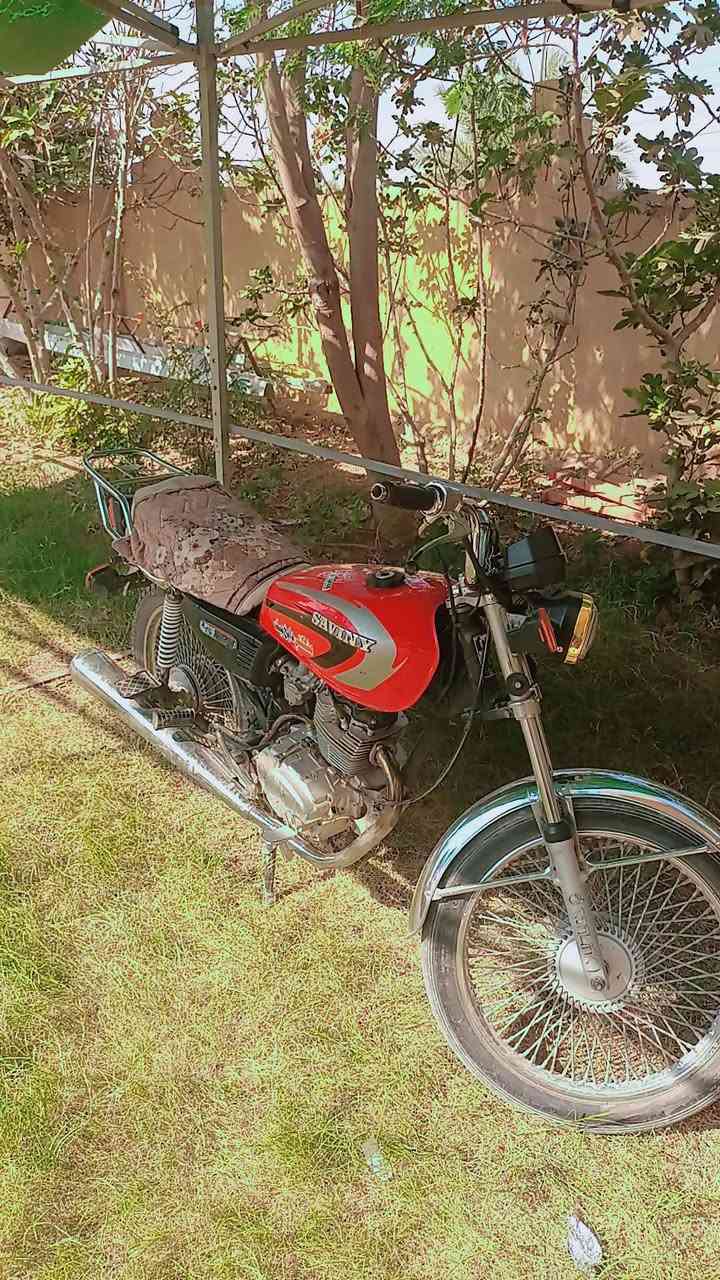 سلام عليكم دراجة تايكر للبيع موديل ٢١ول شراي لخاص مفتوح او يتصل على رقم ***********
