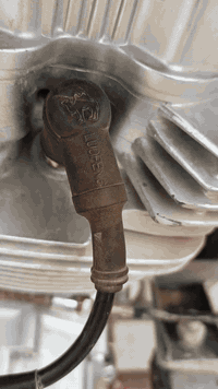 ستوته البيع مديل 2015  مكينه ما مفتوح  المكان ناصريه مركز  رقم مبايل ***********
