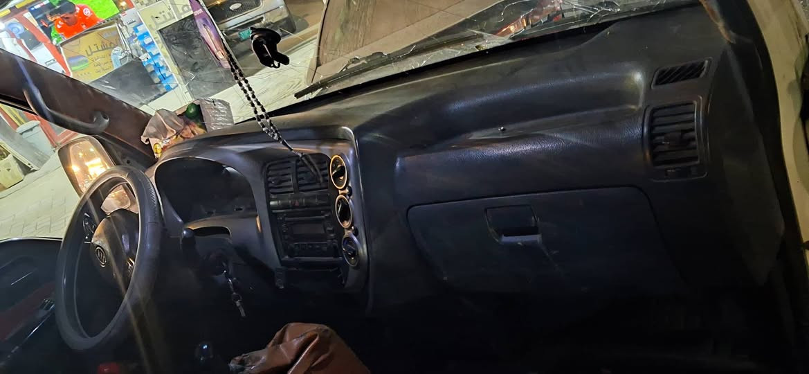 كيه فحل للبيع موديل 2013 رقم بغداد
السعر ١١٧
وبيه مجال 
رقم التواصل ***********
