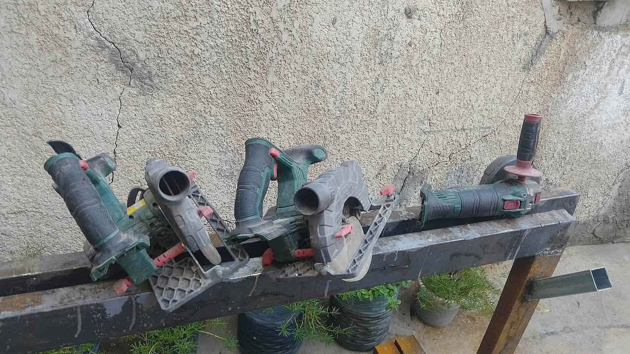 سلام عليكم للبيع قيم وخذ
@الجميع***********
