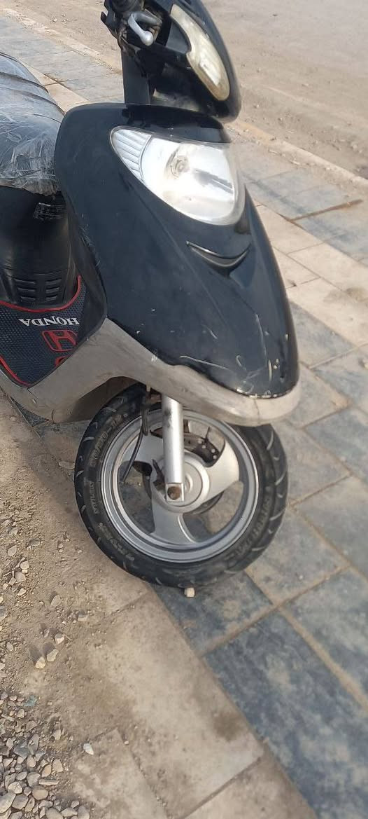 سلام عليكم دراجه سبيسي 2023 دراجه كله شغاله سعر 225 بيه مجال/مكان واسط النعمانيه ***********
