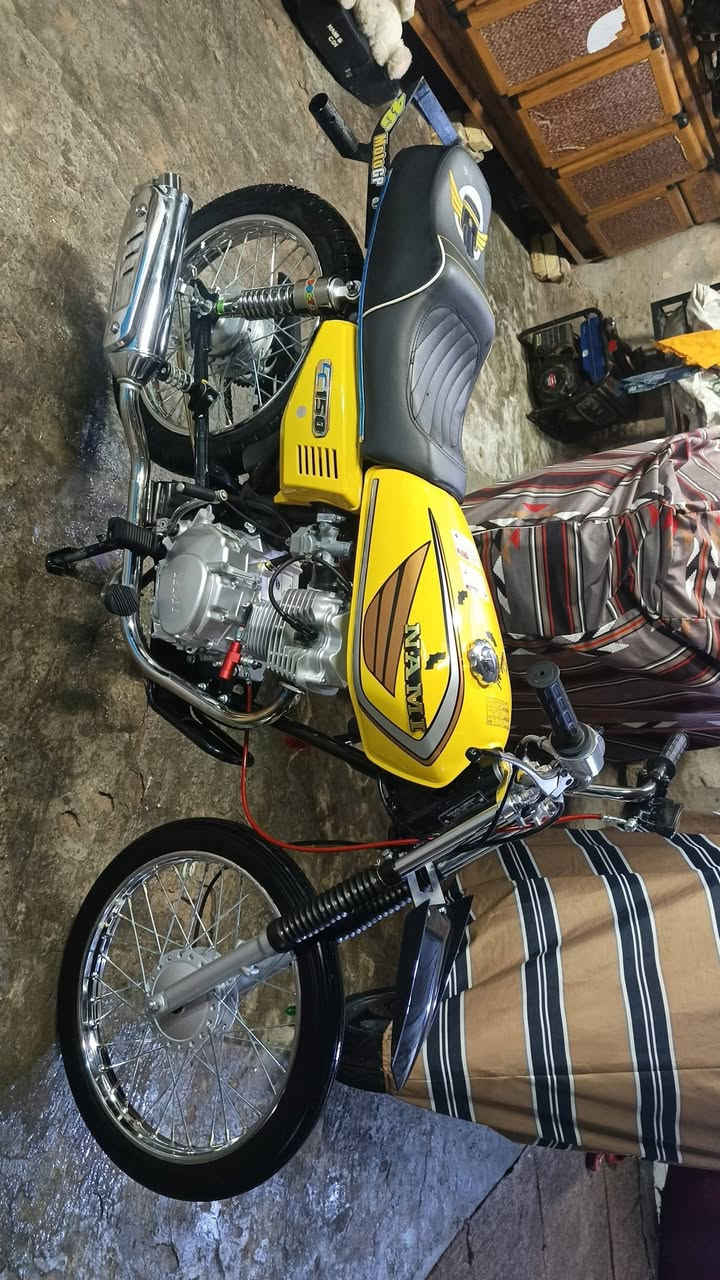 السلام عليكم دراجه للبيع مزوده فول دراجه جديده ما ماشي السعر 950 كله تزويد فول تزويد طلع نار او مراوس***********
