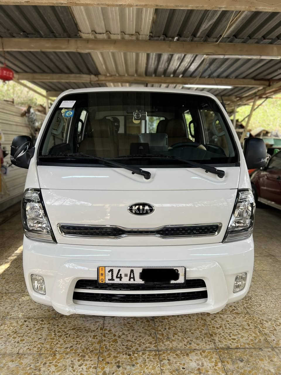 السلام عليكم 

كيا بنكو مسكر كاز 
مديل 2022 فول مواصفات 
فول وربع داخل قرميدي 
تبريد لمس رادارات اشاره بالمري 
مرايه حاكيه شاشه وكامره وحساس فول للخير واحد ع واحد 
ماشيه 27الف كارتون 
تحويل ثاني يوم رقم بصره 
كفاله عامه مكينه وكير كله كفاله 
مكاني البصره / ***********
