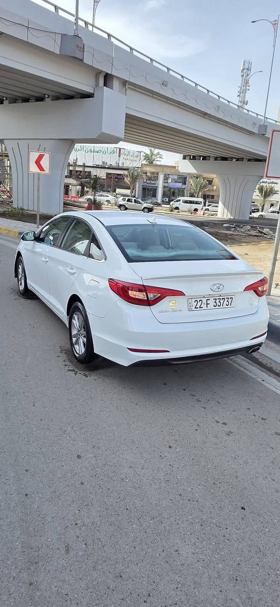 سلام عليكم
سوناتا ٢٠١٦ وارد امريكي  محرك ٢٤٠٠
باسمي شرط تحويل  سنويه وهزه وفحص وارقام كله جديد بدون نواقص ابدد
مواصفات 
داخل بيجي لايت زنون كهرباء شاشه جبيره تحكم ستيرن  ٣ وضعيات قياده 
صبغ جاملغ وبنيد بدون دواخل ابددد
وبيها ربع باب خلفي فقط مو كامل
عارضها ١١٥ ومجال بسيط 
مكاني بغداد الكرخ
***********
