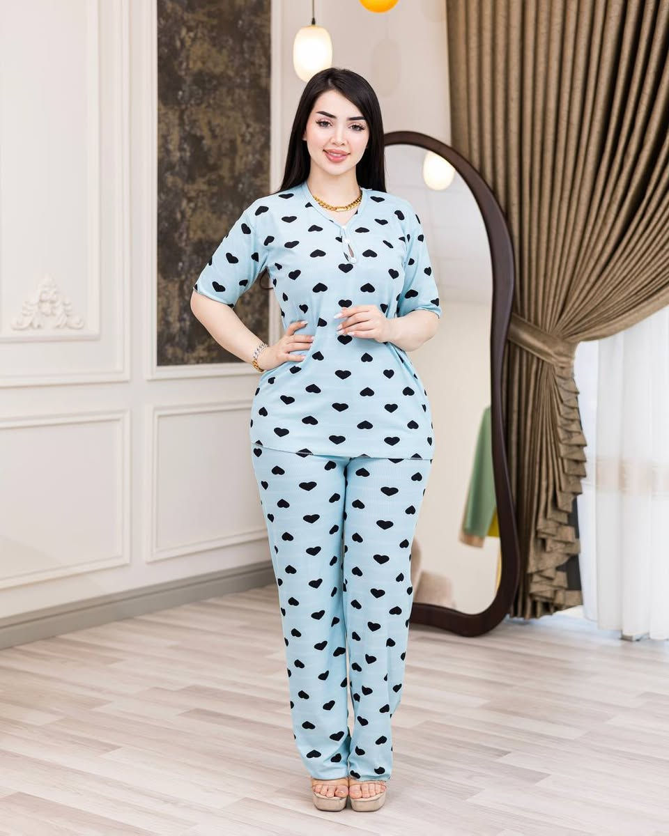 تراك نسائي

خامة توفيليس مطاط

L. XL. 2XL.3XL.

توصيل جميع المحافظات


**إذا كنت صاحب هذا الإعلان وتريد حذفه لأي سبب، رجاءا أرسل رسالة إلى الدعم الفني**