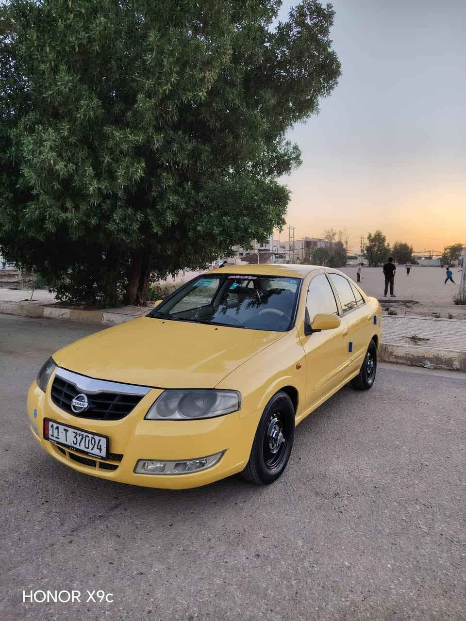 السلام عليكم نيسان سني موديل2007 للبيع
رقم بغداد انگليزي مشروع وطني بي مرور تداور سنويه جديده هزه جديده مكينه وكير وتبريد وحداديه وتخم تاير وكهربائيات وشواصي ولغود مكفولات السياره جاهزه من كلشي كل نقص مابيها فقط چاملغ خلفي السعر77 وبيها مجال رقم الهاتف.... 
*********** مكان السياره كربلاء اخوان مكلف بالنشر غير متواجد ع النت
