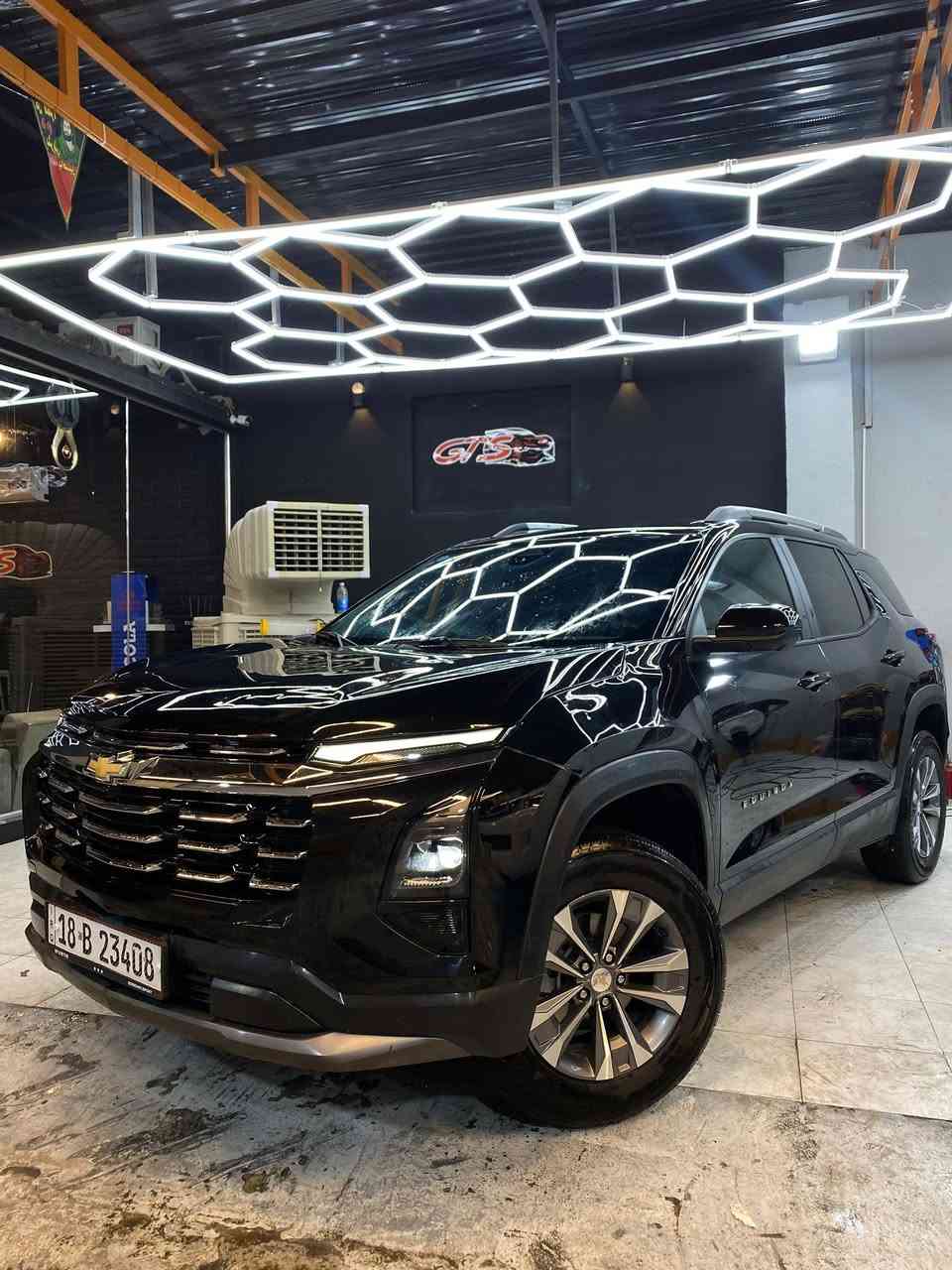 Chevrolet Equinox 2025 LT / اكوينكس 2025 Lt
السعر 165$ .

- الشكل الجديد كلياً.

مرقم شهداء بابل وكالة عامة 

حجز سنتين فقط 

زيرو ماشية 3 الف فقط 

فول مواصفات عدا البانوراما 

5 كامرات 360 درجة

دخول ذكي ترحيب تشغيل خارج داخل

بصمة تشغيل وبصمة ابواب وصندوك

رادار وسياقة ذاتية

شحن وايرلس 

شاشة متصلة 

صندوق كهرباء 

انارة LEDامامي خلفي 

وبعد بيها هواي مواصفات

حادث جاملغ وبنيد مبدل نفس اللون فقط يعني بدون صبغ

للاستفسار الاتصال ***********
