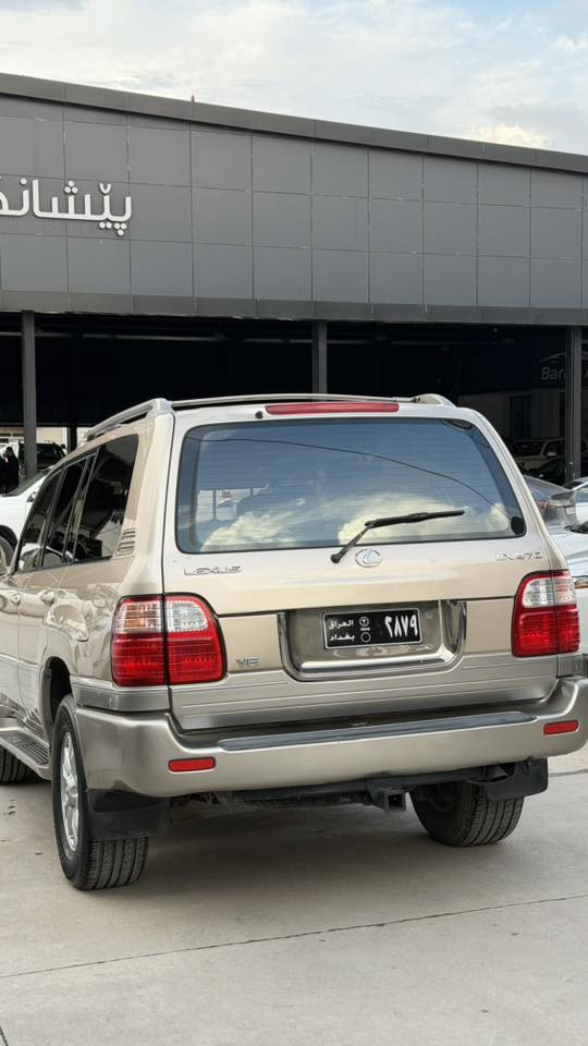 ڵیکسزس مۆدێل ٢٠٠٠
٦ بستۆن Lx 470 سلاید ناوزەرد چوار تایەو ویل تازە ڕەنگی برۆنز دو کوشن کارەبا سوکان کارەبا کوشن گەرم سەیارەکە جاهزە دو پارچە بۆیاخ ئەمریکا شوێن سلێمانی 
***********
