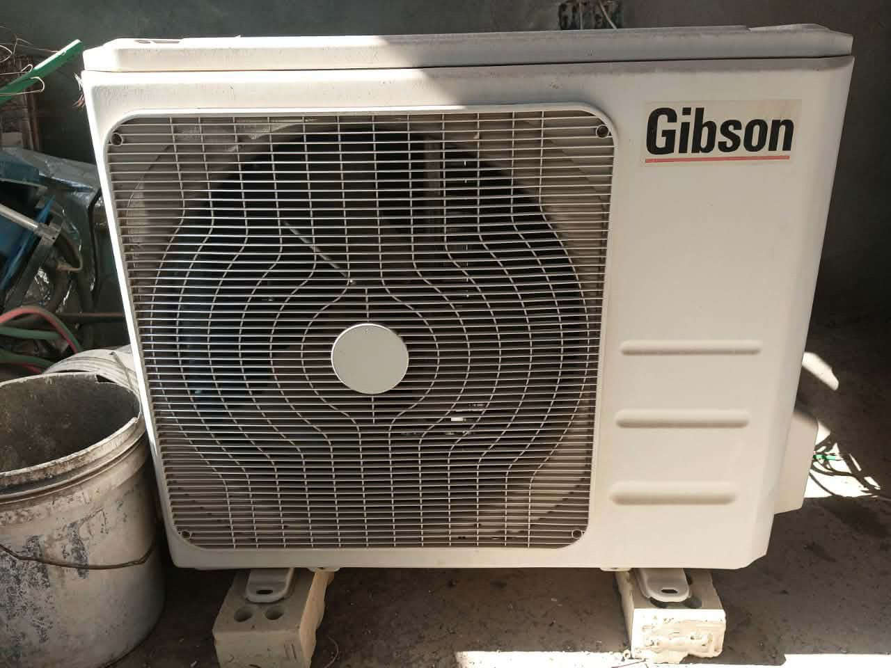 ‏السلام عليكم
‏سبلت طنين جمسون كامل كل ملحقات نظيف سعر 375 بي مجال قليل
0770 268 8803
