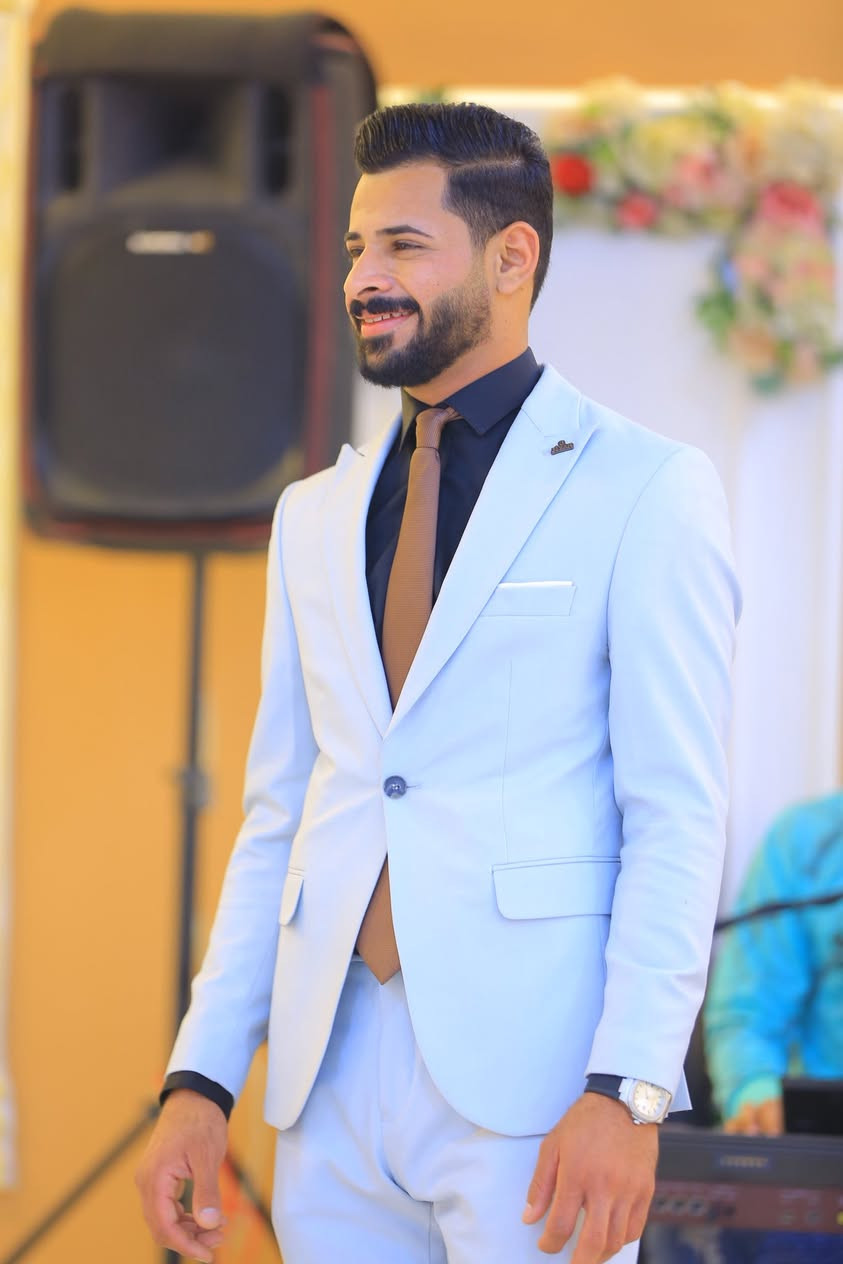 حنة الحبيب ( عباس العيساوي )  الف الف مبروك

إن شاء الله حياة مليئة بالفرح والسرور وقلوبكم دائماً عامرة بالمحبة والرضا

وثق اجمل لحضات عمرك بدقه عاليه 
وباأسعار مناسبة جدا جدا 

لتصوير كافة المناسباة  #المصور_كرار_شاكر 
للحجز يرجى مراسلة الصفحة أو الاتصال عل الرقم التالي 
***********
رابط القناه 👇
https://t.me/krarbkwvj100
