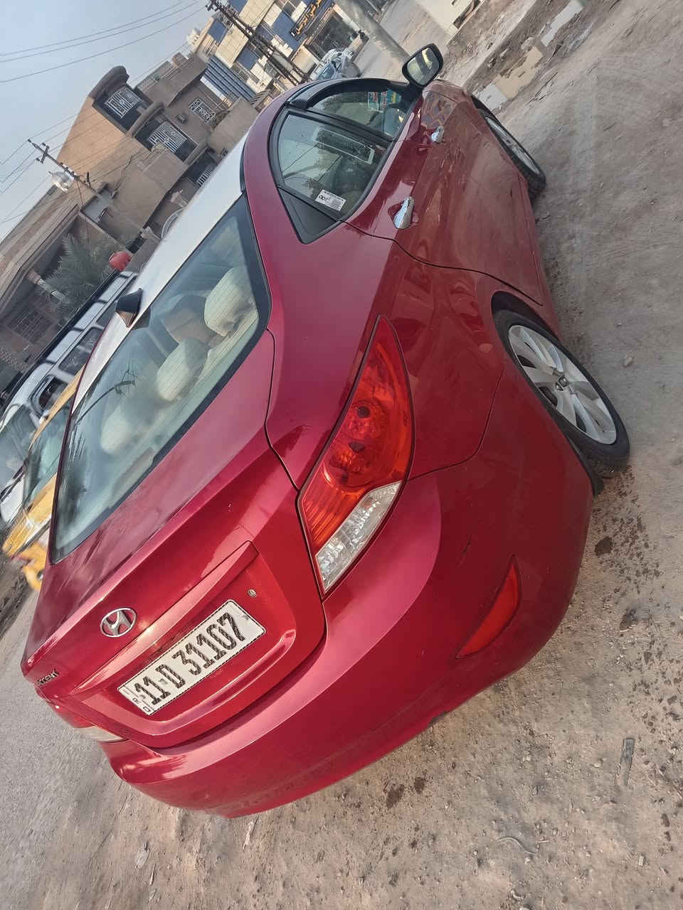 السلام عليكم اكسنت أمريكي موديل ١٢ حادثه جاملغ وبنيد سعره ٨٥ وبيه مجال قليل بابل شارع ٦٠ قرب جسر الطهمازيه موبايل ***********
