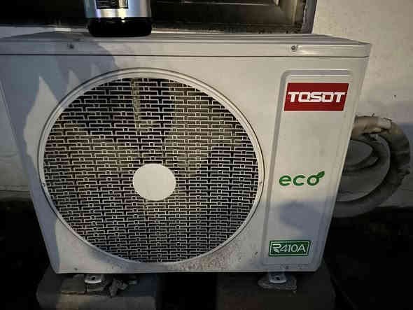 سبلت توسوت٣ طن مشدود تجي تفحص وتفتحه بزيونه سعره٩٥٠ الف
***********
