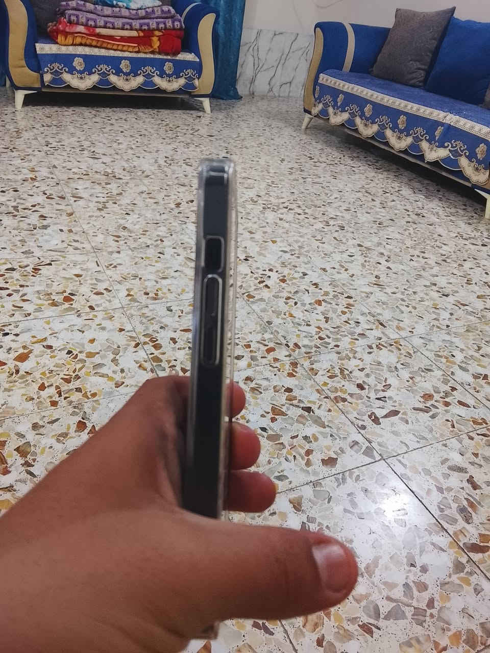 السلام عليكم جاز 13عادي شرق اوسط مكفول من الفتح 
بطريه 89 بلاديه جهاز نضيف *********** ذاكره 128
مكاني بفداد
