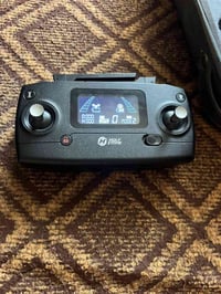 درون HS720G • نظيفة ٨٨٪ • ريش احتياط