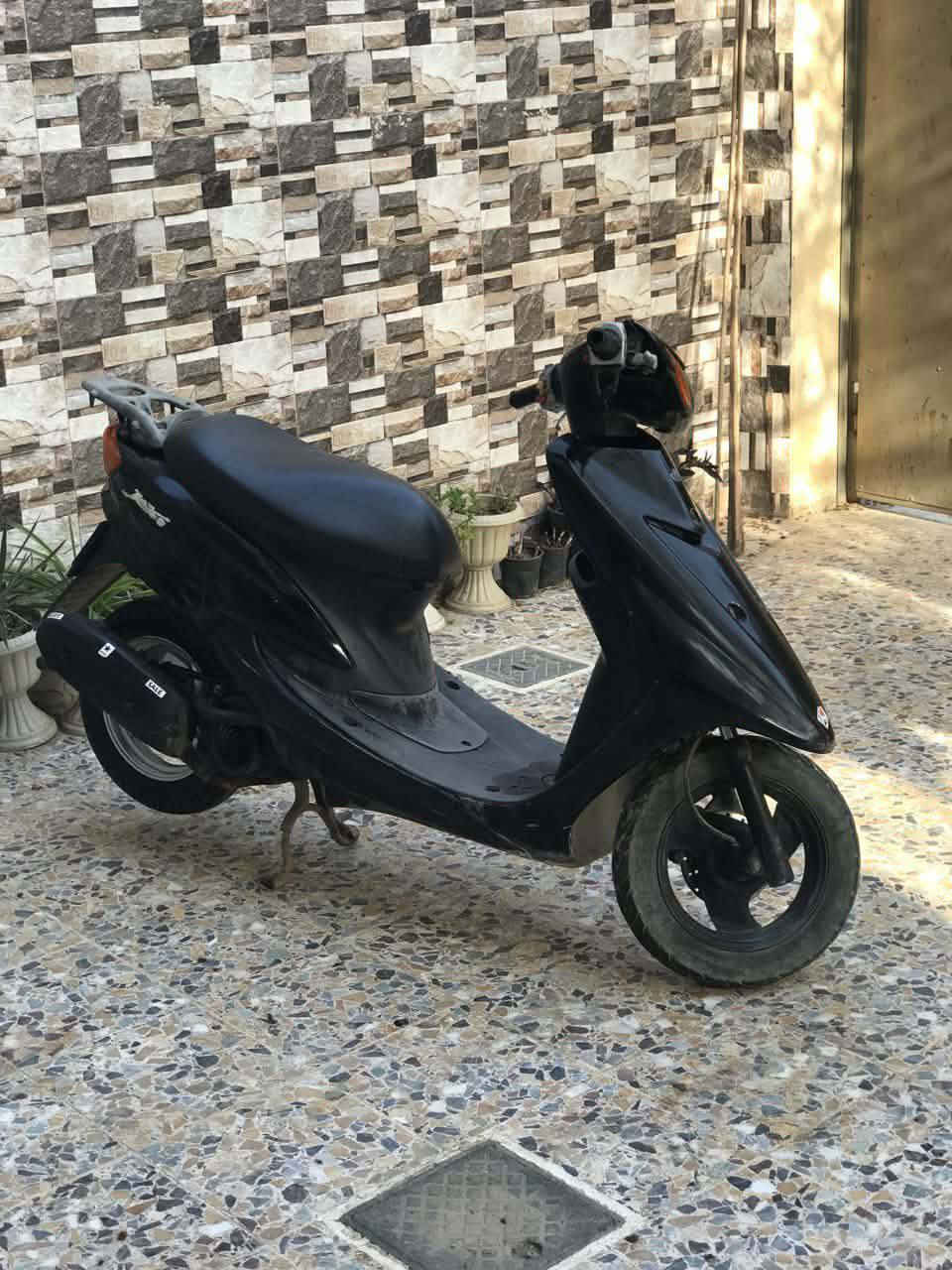 للبيع او مراوس بايراني نظيف 

فرخ اكزز نظيف 

وايرمنية كلها شغالة لايت اشاير 

كيج سرعة كيج بانزين 

نگرة سلف شغال 

بل واقع احلى من الصور 

للأستفسار / ***********
