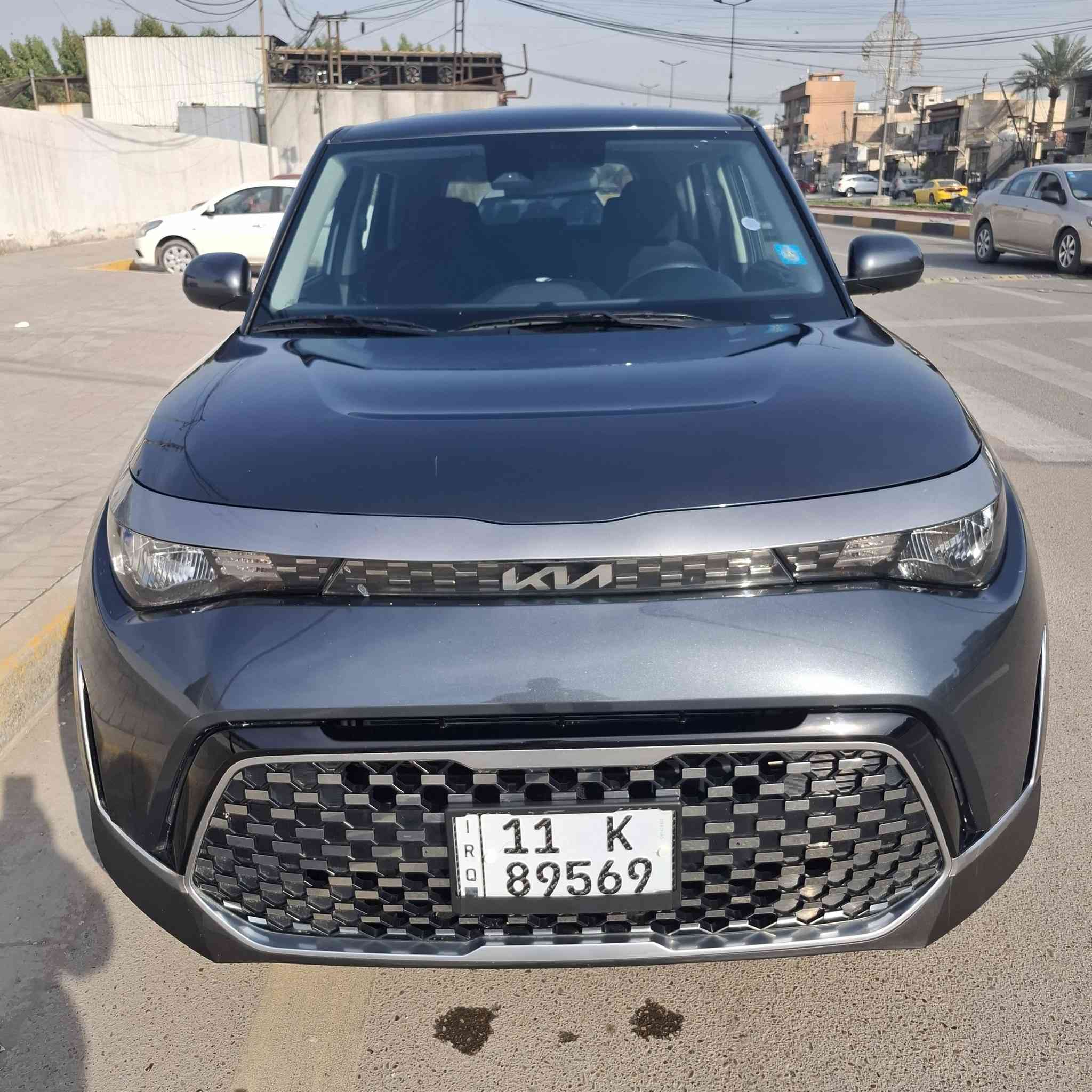 اللهم صل على محمد وآل محمد
كيا صول 
وارد امريكي 
موديل ٢٠٢٣
بدون تبديل اي قطعه 
بدون صبغ 
بدون ارباك 
سياره جديده جدا
رقم بغداد انكليزي 
تحكمات استيرن فول 
رادارات بالمرايا 
كامره دواره 
شاشه 
ويل كب 
بيها بارد فقط بالجاملغ الامامي الايمن على كد شبر

مكان السيارة بغداد السريدات 
الاتصال على الرقم ***********///***********
