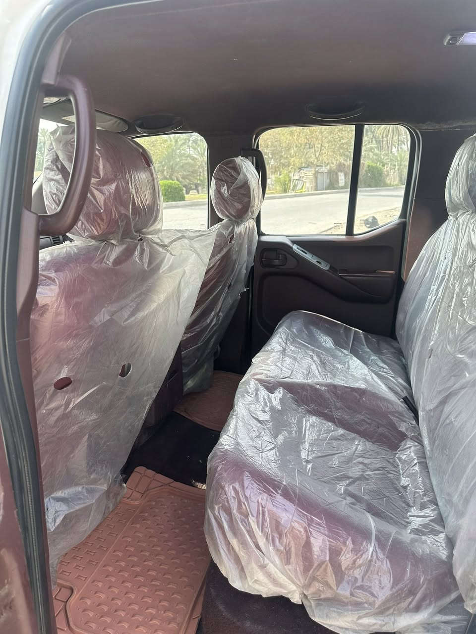 السلام عليكم نيفارة٢٠١٠
محرك جديد ممفتوح كيراوتو
سيارة جديدة كل نقص مبيها
بيهاصبغ قطعتين 
الشراي يتصل***********
السعر١٠٠مكانهابغداد
