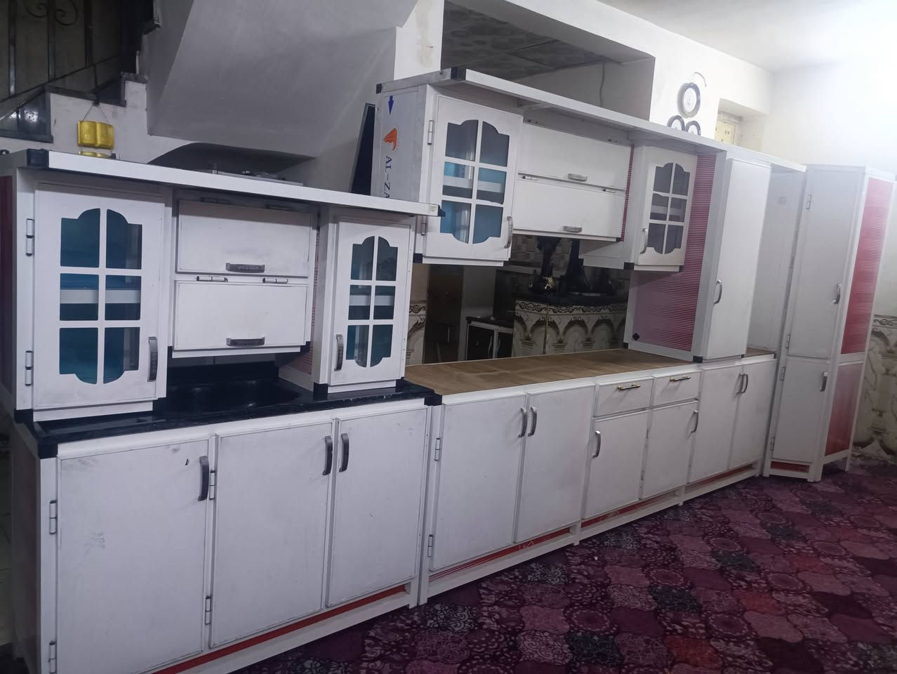 كاونتر تزكام ٥قطع كلش نظيف
الكاونتر ٣,أمتار مع ملحق ٣امتار
السنك متر و٣٠ مع ملحق متر و٣٠
زاويا عموديا ٨٠ ب٨٠
مكاني بغداد منطقه الرشاد 
الشراي يتصل
***********
