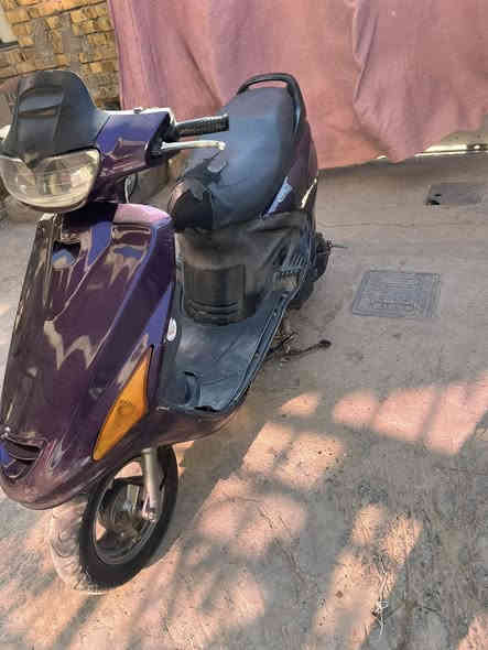 فراشه للبيع كلشي شغال كامله على ٢٤ مفتوحة الدراجه  السعر ٣٥٠ وبيه مجال قليل التواصل ***********
