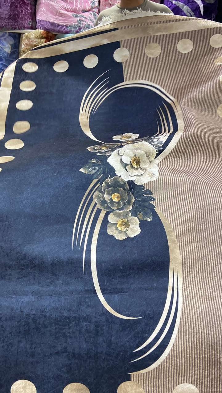 بديل سجاد  اصلى من ميرا 
مقاس وسط ١٦٠*٢٥٠  👏👏
فعلا حاجه تووووحفه 
وفعلا بديل سجاده تنفع للعرايس بدل السجاد 
وتنفع لكل ست بيت حابه تجدد 
الظهر كما هو موضح في الصورة مش عايز كلام
من اجود حبيبات السيلكون المانع للتزحلق مستحيل تتحرك٨


**إذا كنت صاحب هذا الإعلان وتريد حذفه لأي سبب، رجاءا أرسل رسالة إلى الدعم الفني**