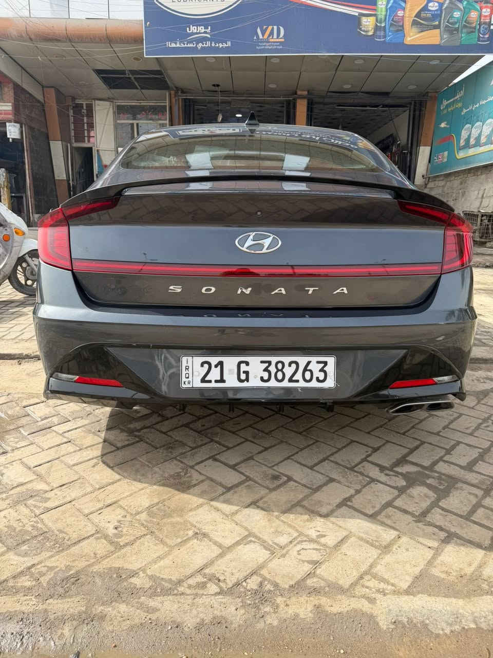 سوناتا 2020 رقم. سليمانية جديد بسمي تحويل مباشر حادثها ربع بنيد موضح ب صور بدون ايرياك مواصفات نص فول بصمة حساسات وباقي المواصفات معروفة سيارة جديدة وعلى ايدي محرك 2500 

مكانها بغداد الكرخ 
السعر 165$ وبي مجال 

***********
