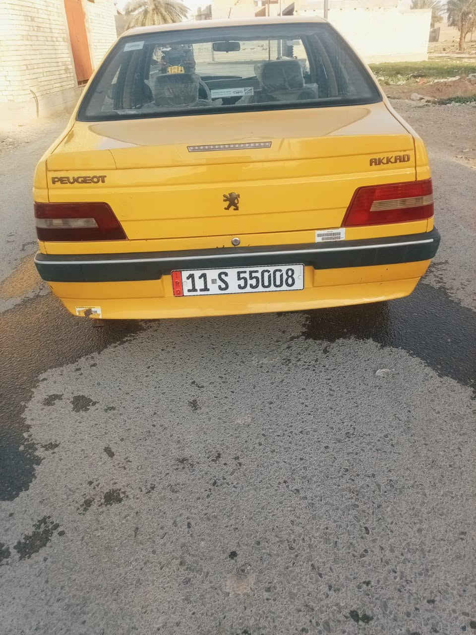 سلام عليكم عندي بيجو الميس موديل 2016 سياره خير من الله مانقصه شي كير محرك مكفولات سياره خير من الله صدر خلفي مامي جديد كهربايات جديده  تبريد ثلج تخم تاير جديدسياره ماشتقله تكسي  حقيقي  مال بيت سياره ماشيه 121 حقيقي  مصفره هيه وغرامات  سياره غاز وبانزين رقم بغداد رقم إنكليزي تحويل ثاني يوم العنوان بغداد رقم*********** خابر بيك خير ودلل مامتواجد على الفيس خابر على رقم وبيه مجال واني خادم الطيبين
