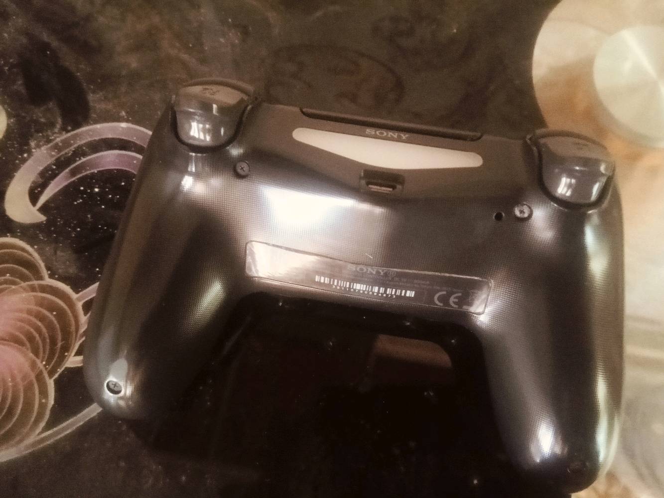 البصرة أبي الخصيب مسجد العميرية و يدتين ابلي 4 مستعمل  واحد اصلي و الثاني كوبي بيه اعطال شبه قليله 
السعر 75 الف كل يدتين لتواصل من خلال هذا رقم 7728543184