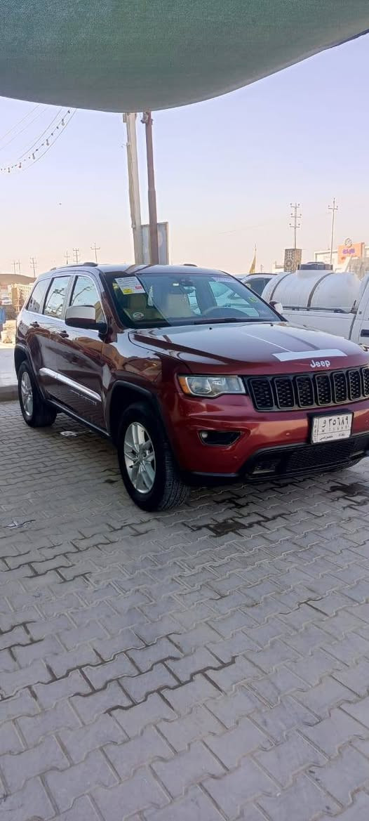 السلام عليكم جيب للبيع وارد امريكي  مرمز 20/16 رقم بغداد السيارة جاهزة ماتذب عليها الف دينار  السعر 193 وبيها مجال بسيط  المكان ذي قار سوق الشيوخ  للاتصال والاستفسار ***********
