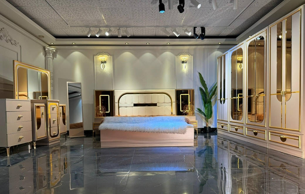 *موديل        كمان الميتاليك العسلي*

*10 قطع             كنتور ملحق 330*

❇️ قياسات ضخمه 
❇️ ميز تواليت عملاق
❇️ اللون الجديد المتميز 
❇️ السرير والشازلونه مخزن
⭕️ زجاج برونزي مطلي   و   *مطّرش*
❇️ إناره بالكومديات   *LID*
❇️ المصنع الأصلي 
❇️ برغي حديد 

•             *مليون و  600 الف*   
للاستفسار يرجي مراسلتي واتس
***********
              •

 
💢💢💢💢💢💢💢💢💢💢💢💢
