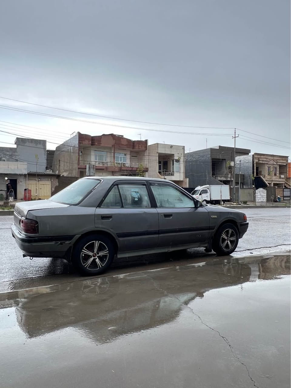 گورين& فروشتن (مازدا ٣٢٣ مكينه ١٦ و به خ مرغوب ئارم بلاستيك و پاكانه و اوليات به شه رت گير و كلاج و عينه به شرت تقه رقه به شرت كاره بايات مزبوته جاهيزه سه ياره كه له هه ولير داره توو سعري ٢٨ و معامله كي كه م رقم..*********** گورينه و به شتي به دلم بي أربيل, العراق
