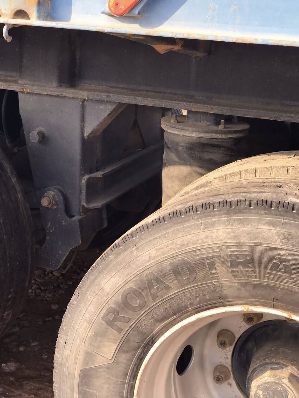 سلام عليكم عربانه البيع عربانه ربع محور جوبلس حدادي طول 13/60 مكان ديالئ ***********
